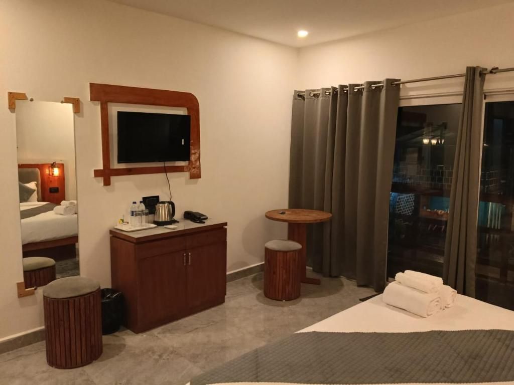 WHITE TURTLE RESORT - 10