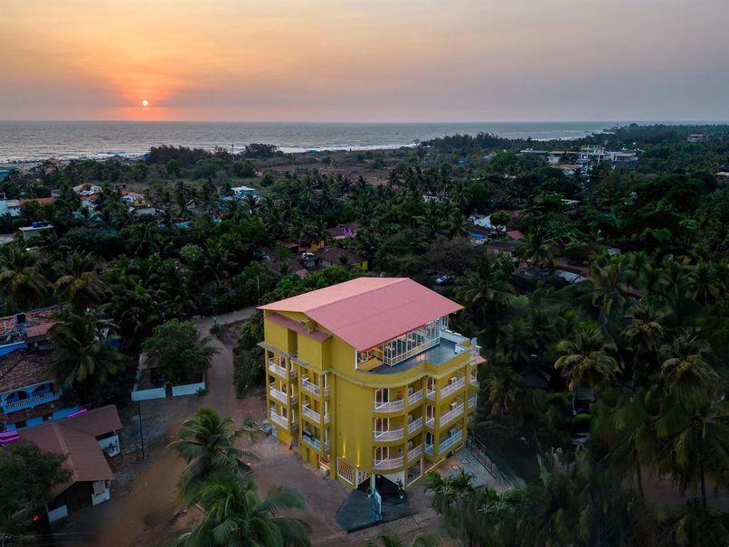 BEDZZZ XCLUSIVE MORJIM GOA - 1