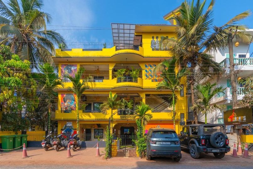 WHOOPERS BOUTIQUE MORJIM - 1