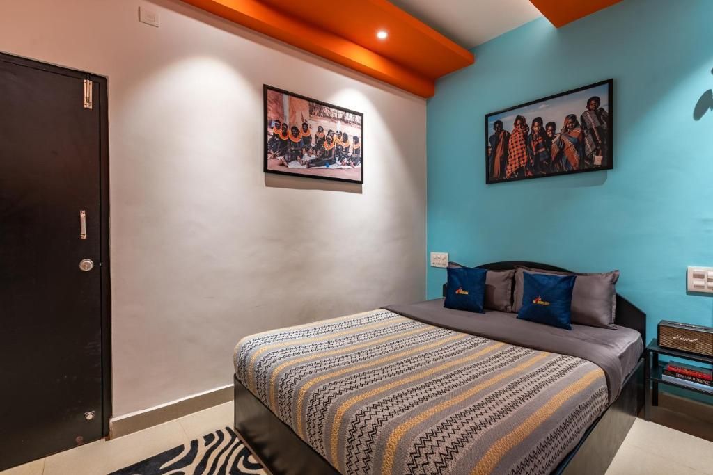 WHOOPERS BOUTIQUE MORJIM - 35