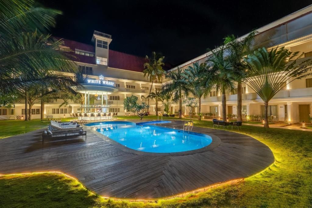 WHITE WHARF BEACH RESORT - 30