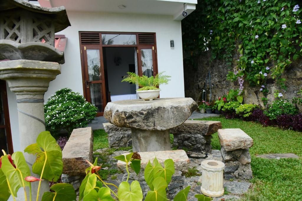 VILLA KAMALA GUESTHOUSE - 5