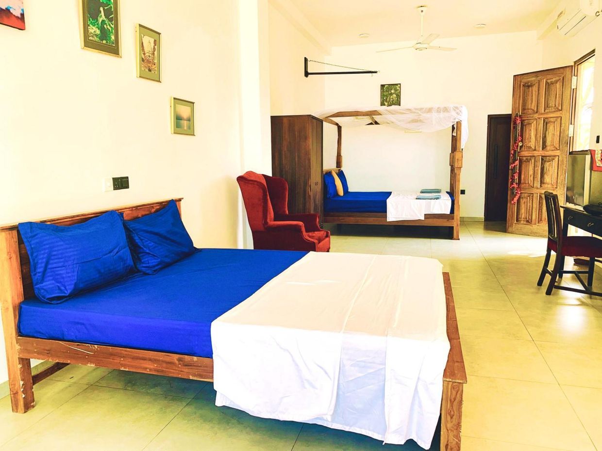 KAVIN BEACH HOTEL - 3
