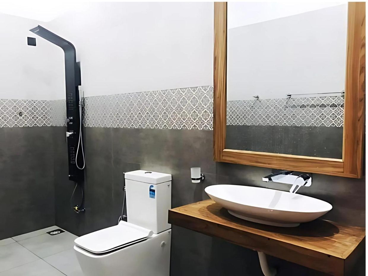 KAVIN BEACH HOTEL - 5