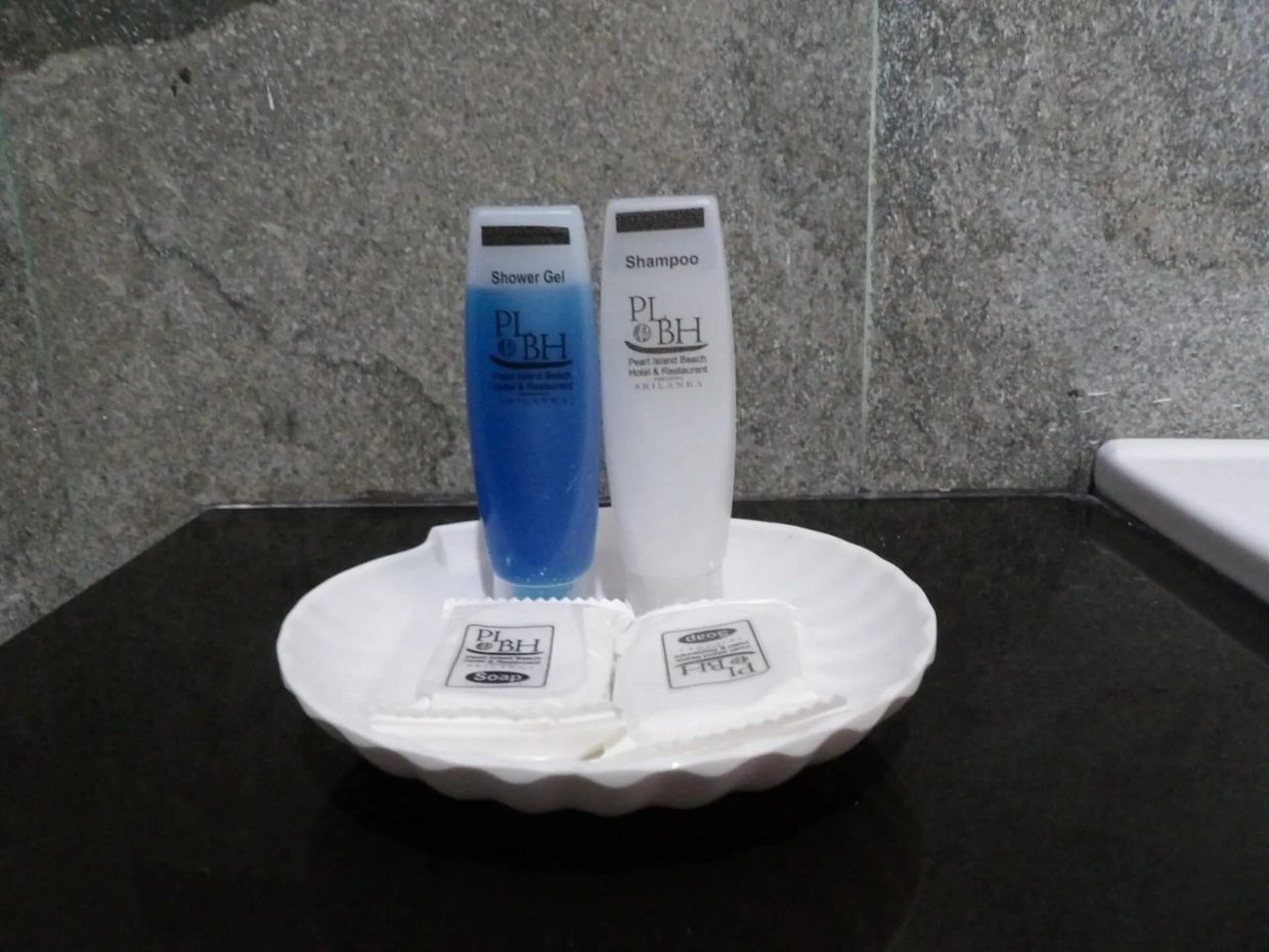 PEARL ISLAND BEACH HOTEL - 13