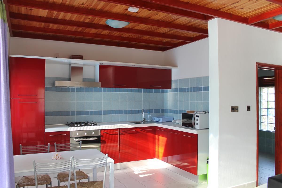 GREEN BLUE BEACH HOUSE - 3