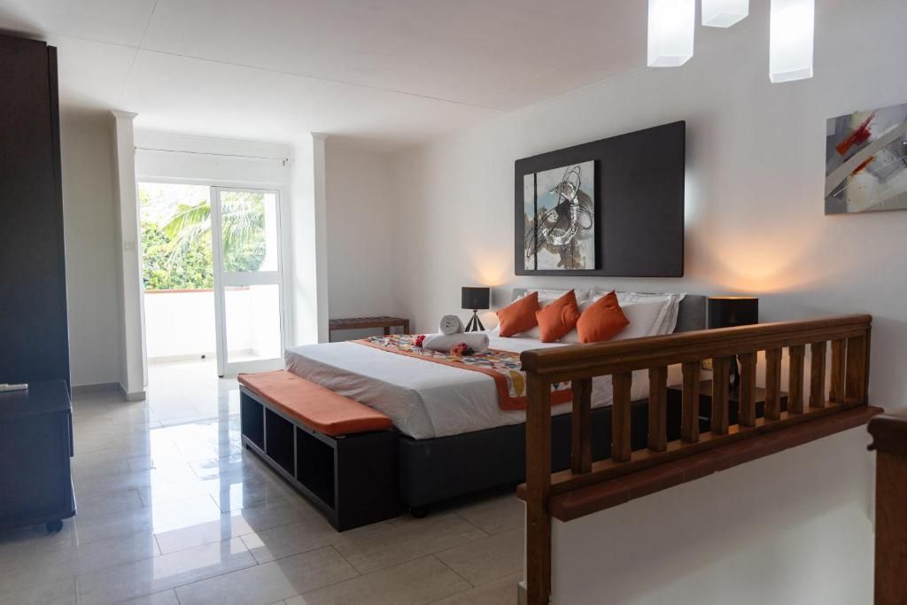 PRASLIN PARADISE SELF-CATERING - 24