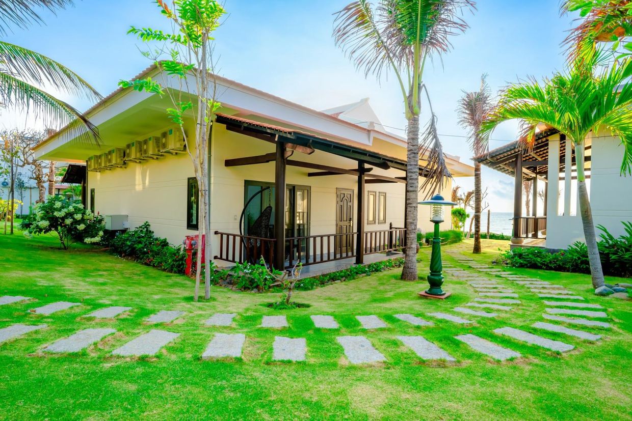 BLOOMING LOTUS RESORT - 17