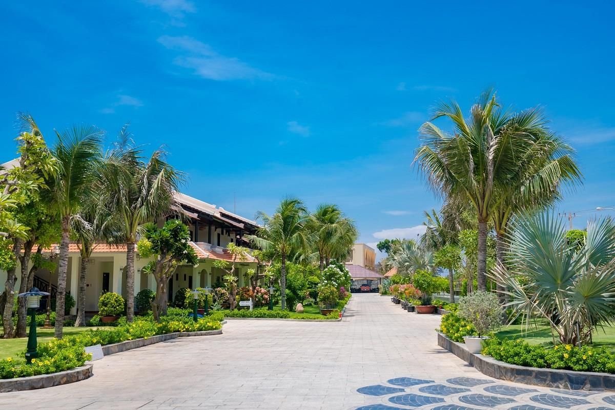 BLOOMING LOTUS RESORT - 25