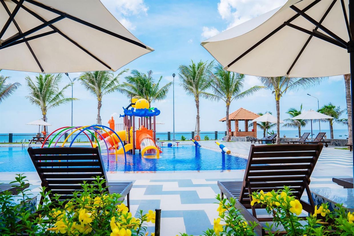 BLOOMING LOTUS RESORT - 33