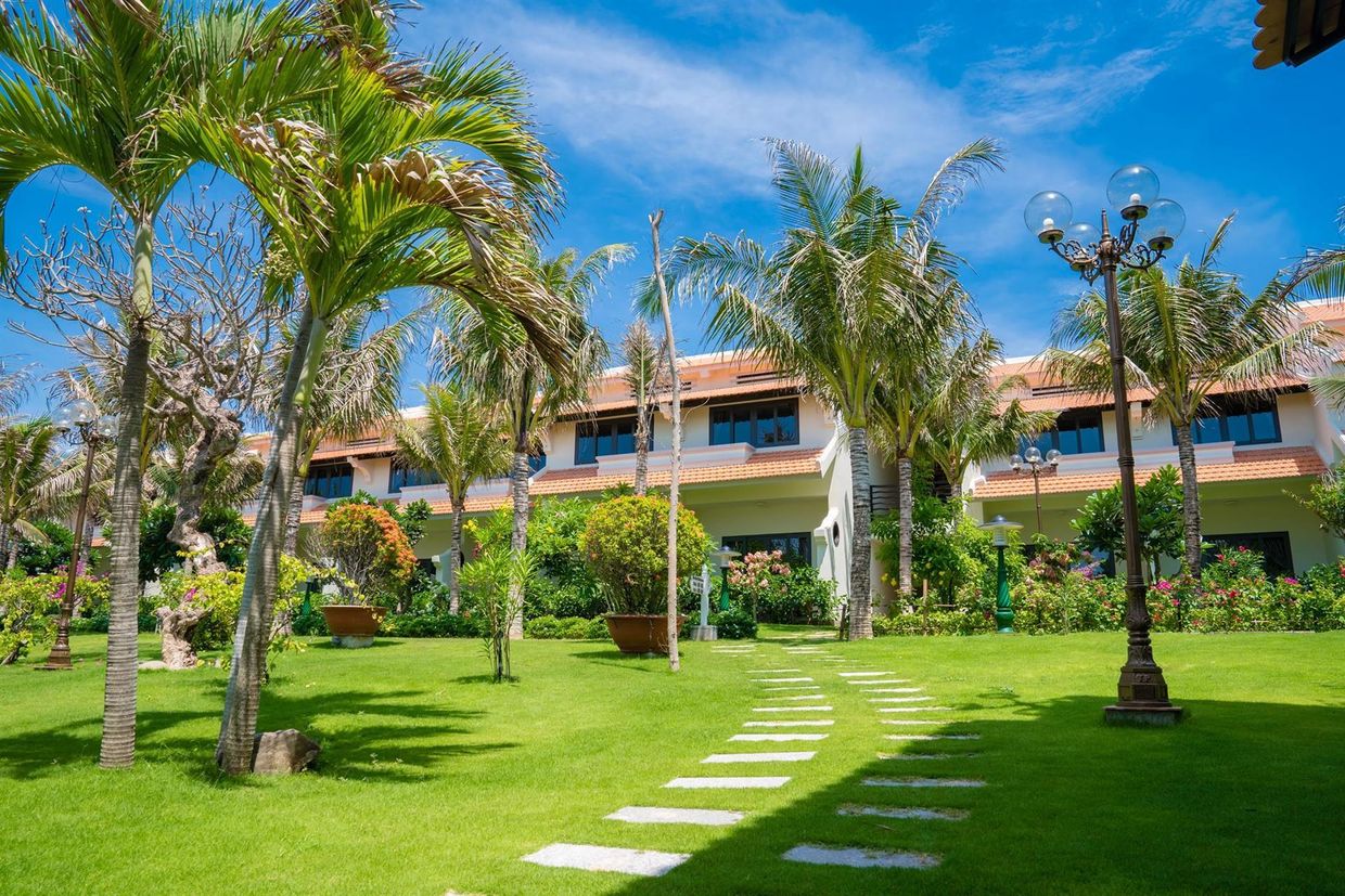 BLOOMING LOTUS RESORT - 34