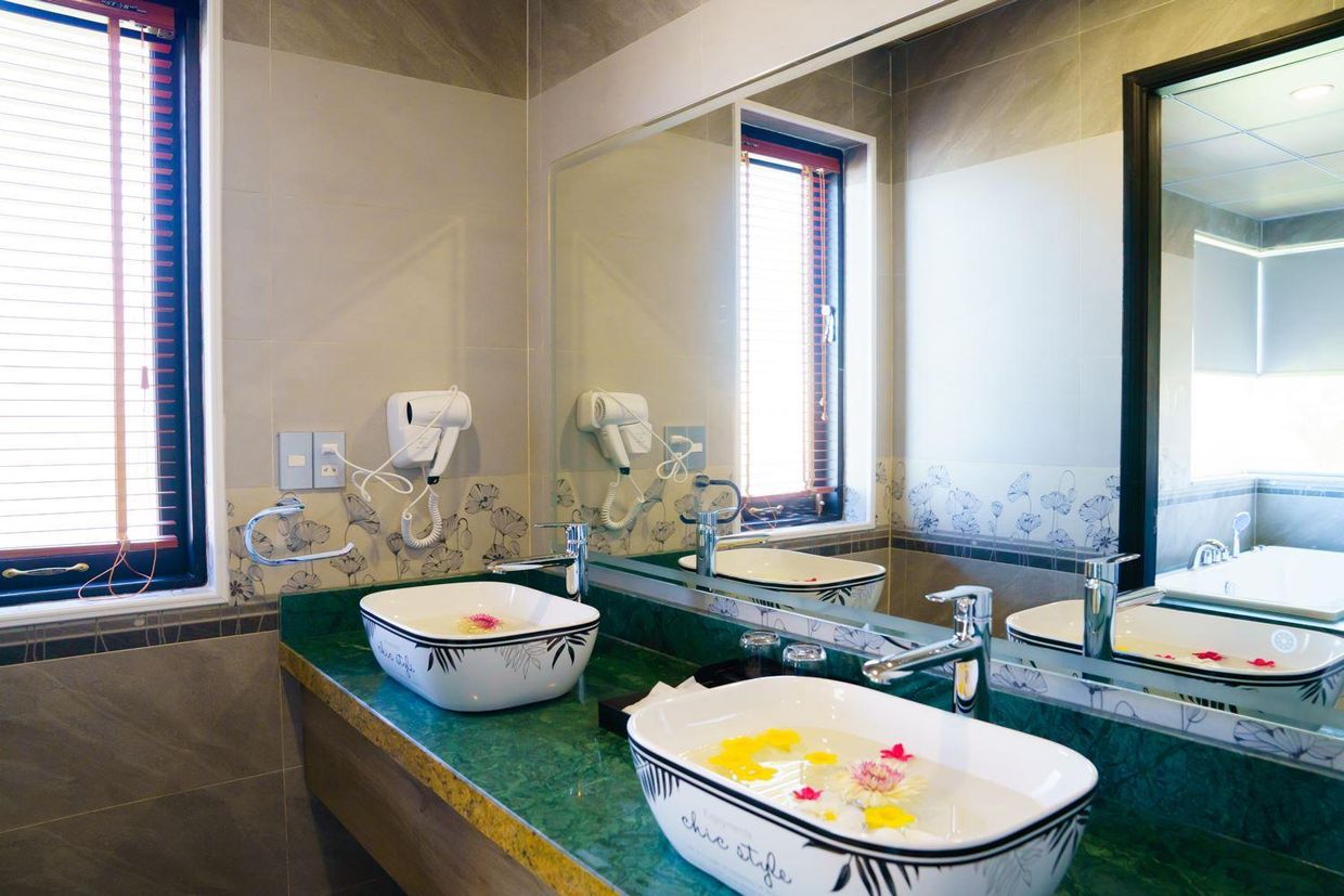 BLOOMING LOTUS RESORT - 6