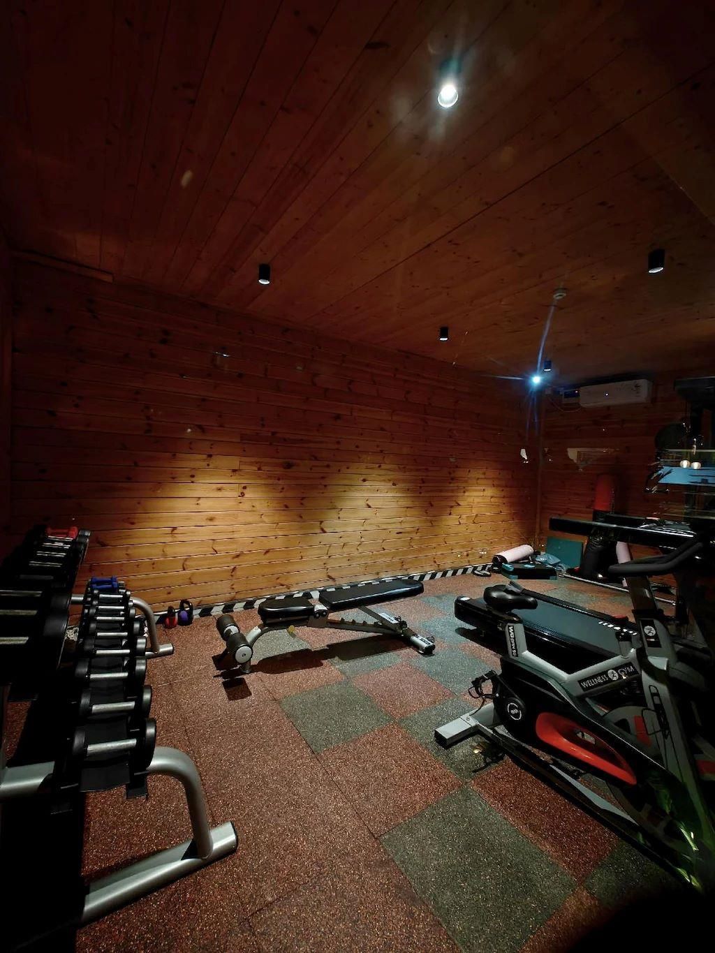 THE CLOUDS RESORT - 12