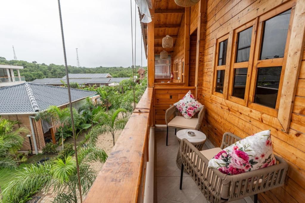 THE CLOUDS RESORT - 7