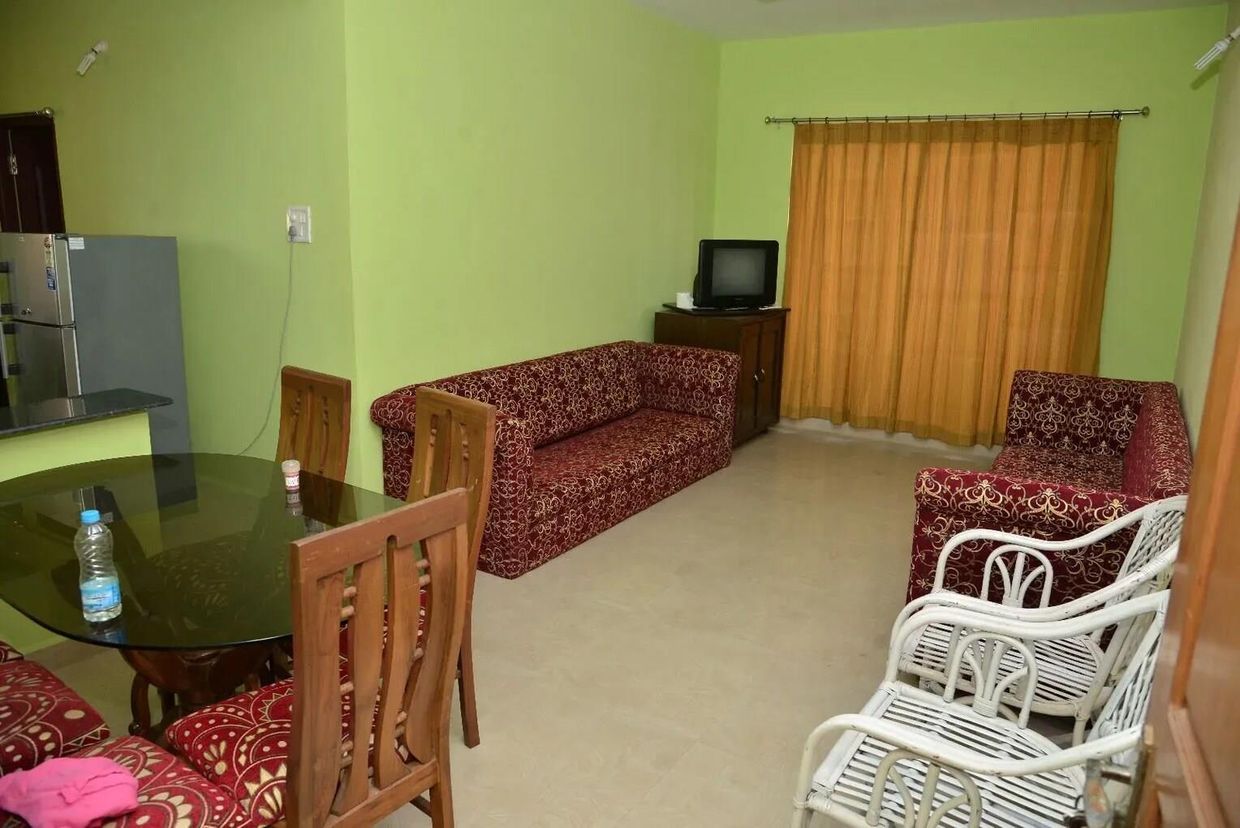 APRICUS INN RIVERSIDE - 11