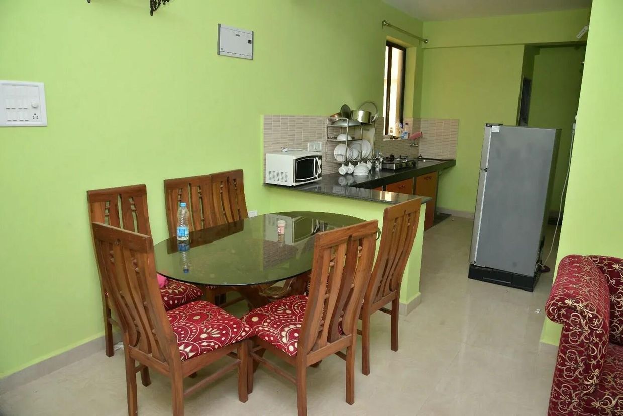 APRICUS INN RIVERSIDE - 13