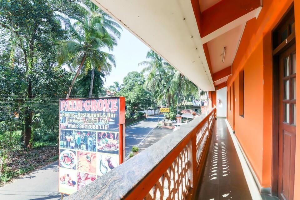 PALM GROVE RESIDENCY GUESTHOUSE - 8