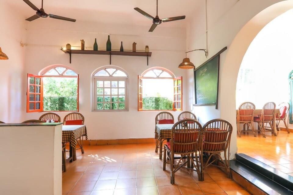 PALM GROVE RESIDENCY GUESTHOUSE - 9