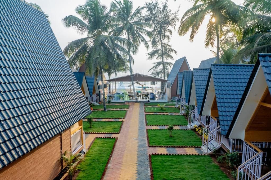 AGONDA PALM BEACH RESORT - 8