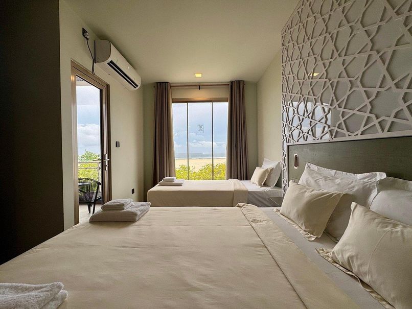 AVYANNA GULHI BEACH HOTEL - 2