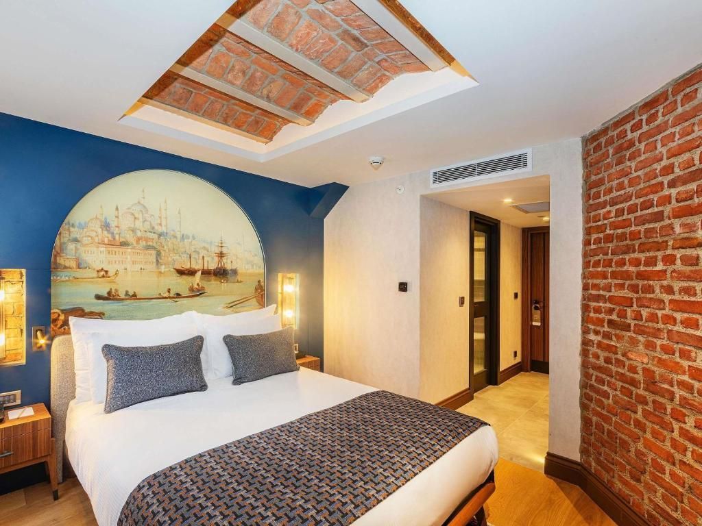 Levni Istanbul Hotel Handwritten Collection - 16