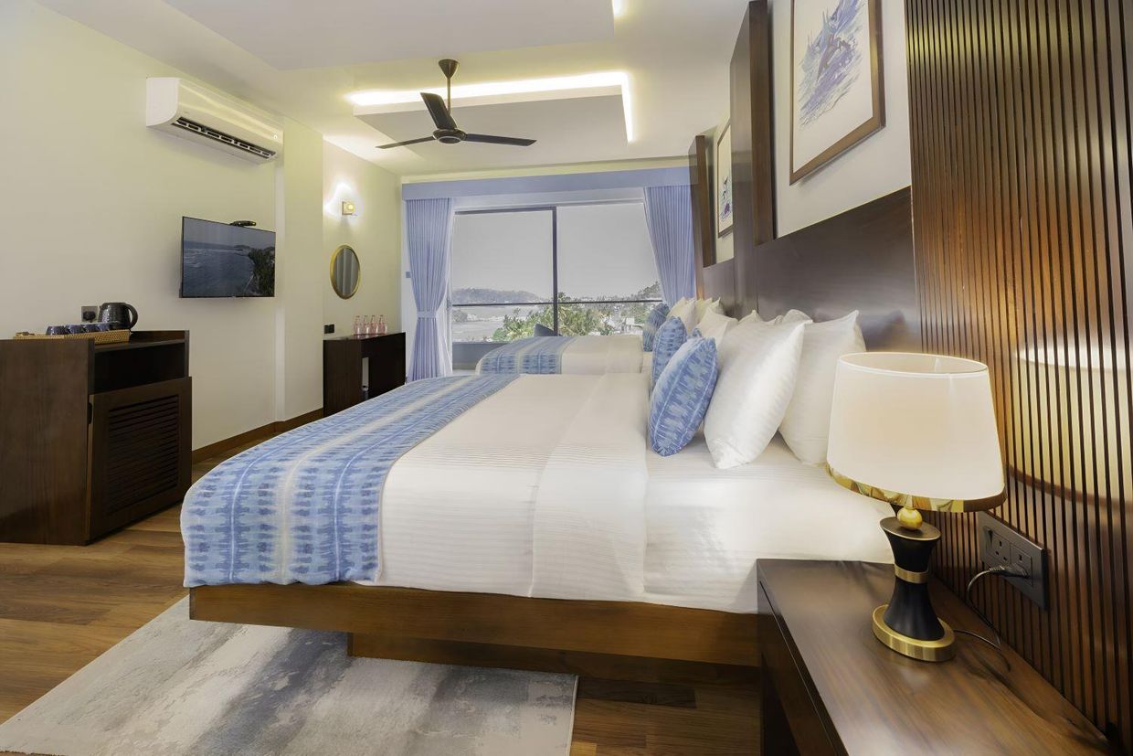 SANDY BLISS MIRISSA - 6