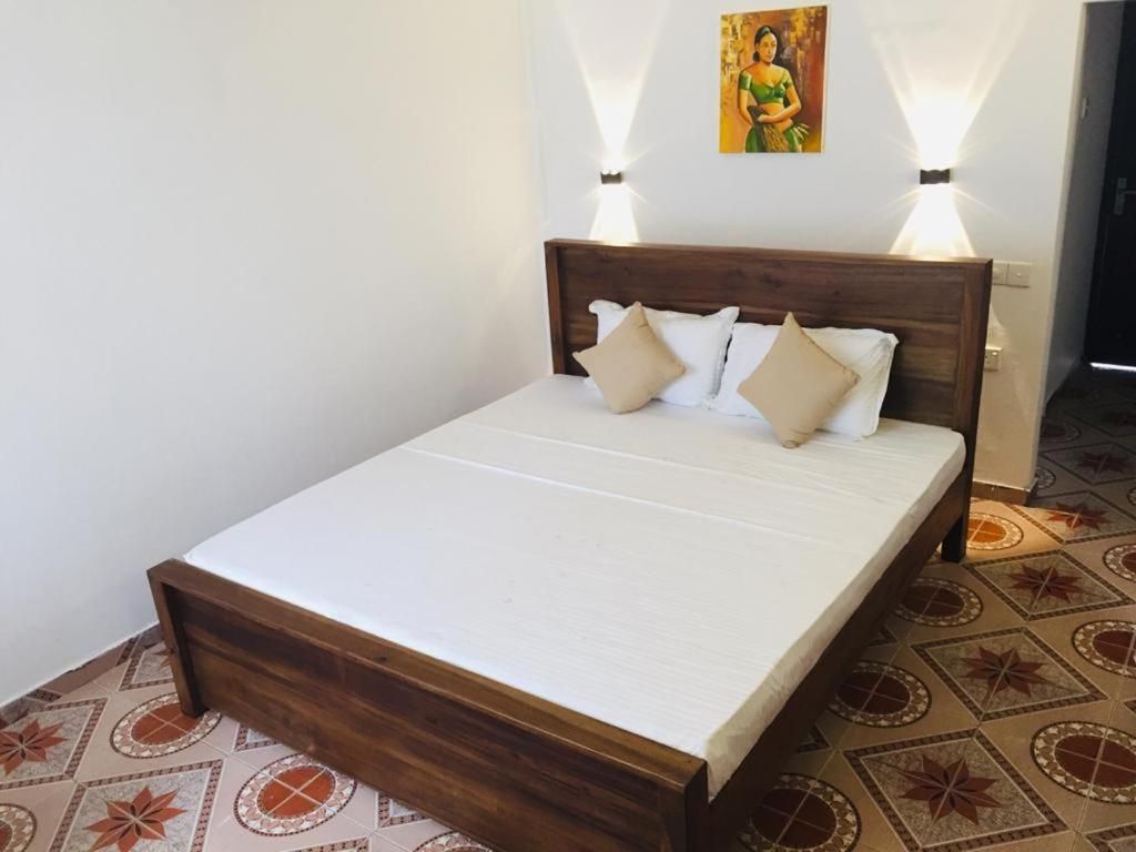 SEA VIEW APARTMENT - 3