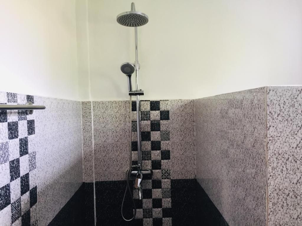 SEA VIEW APARTMENT - 6