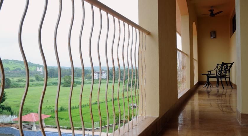 ACRON CANDOLIM REGINA - 18