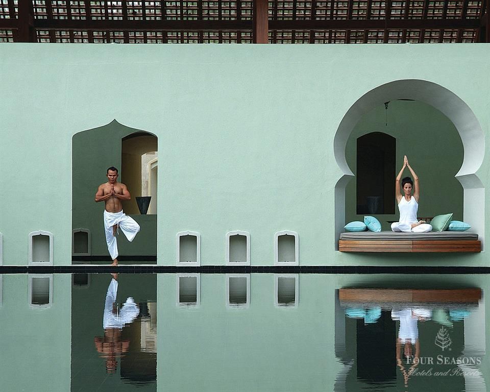 FOUR SEASONS RESORT - 22