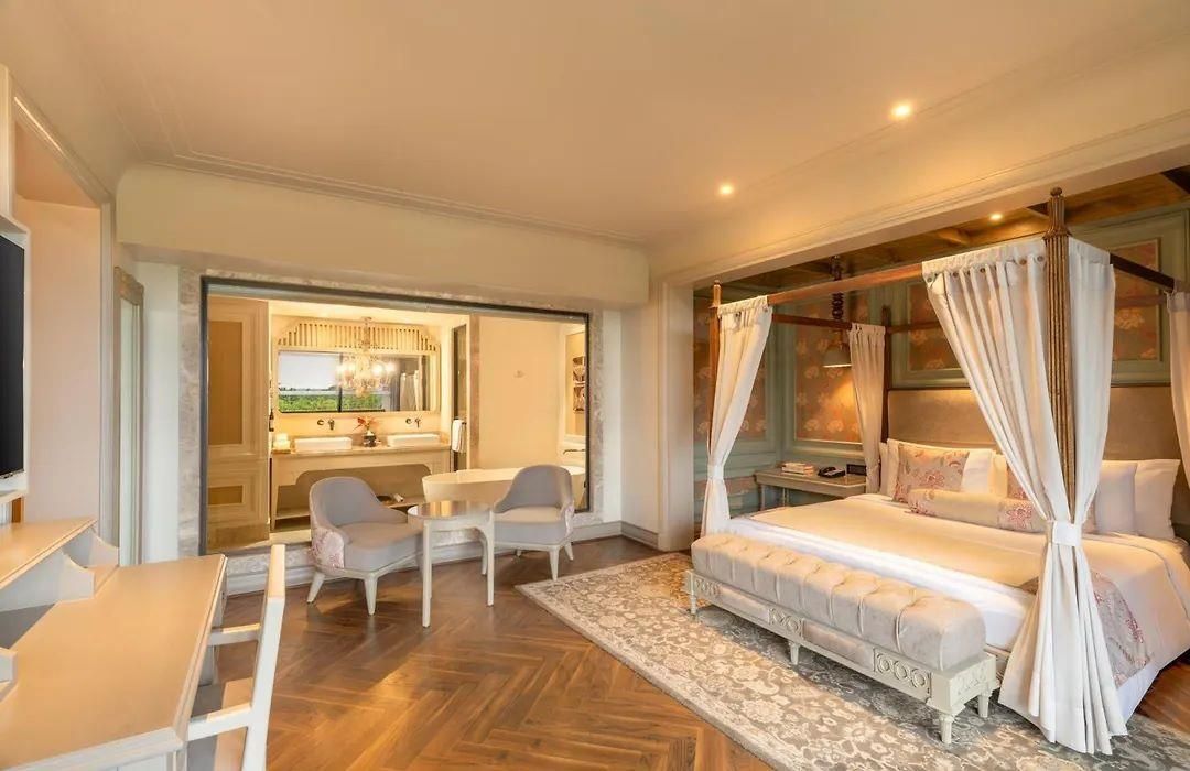 THE EVREN VAGATOR - 11