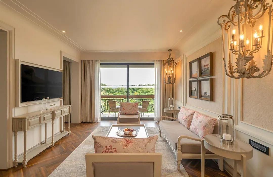 THE EVREN VAGATOR - 14