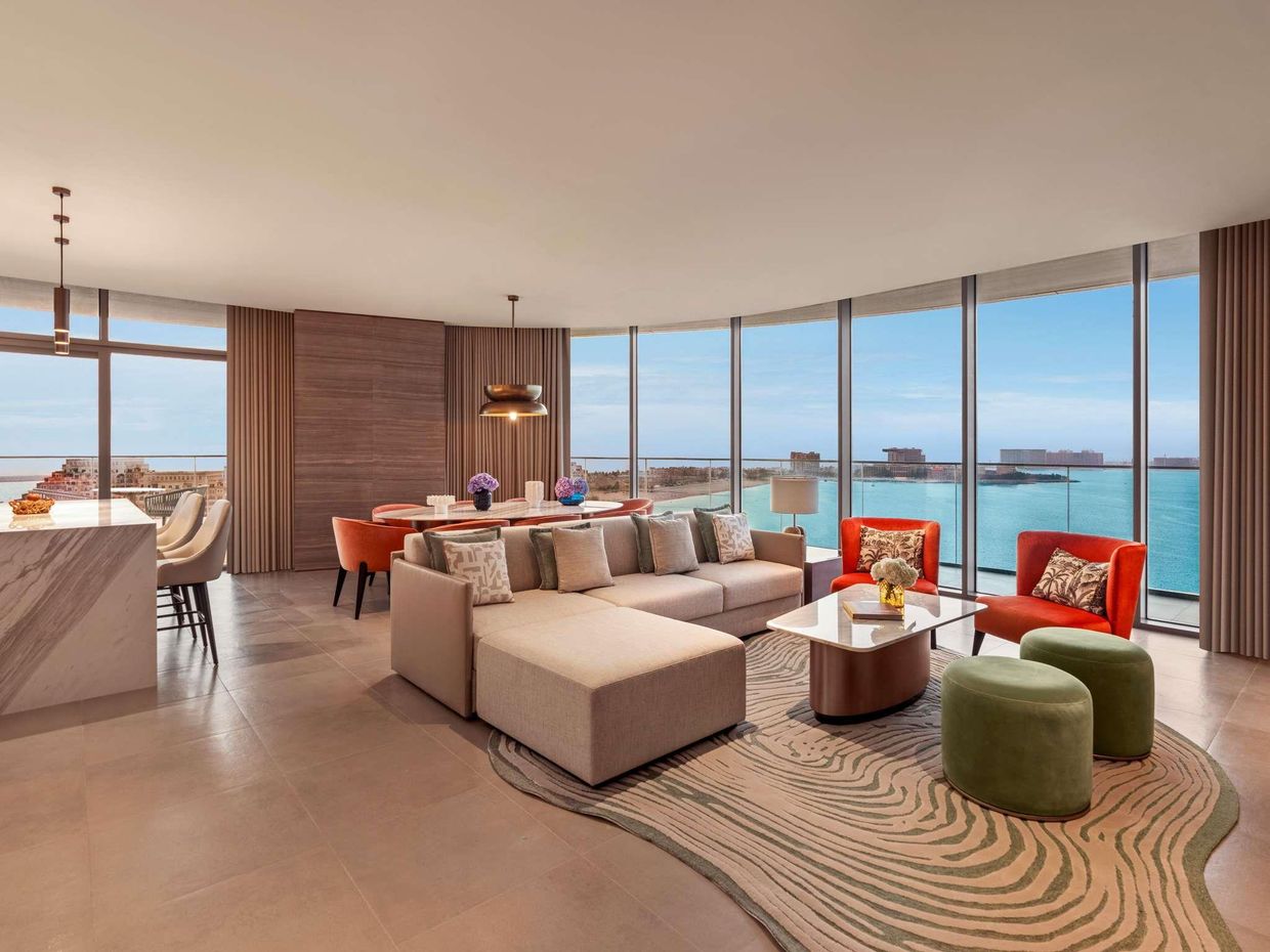 SO/ RAS AL KHAIMAH - 19