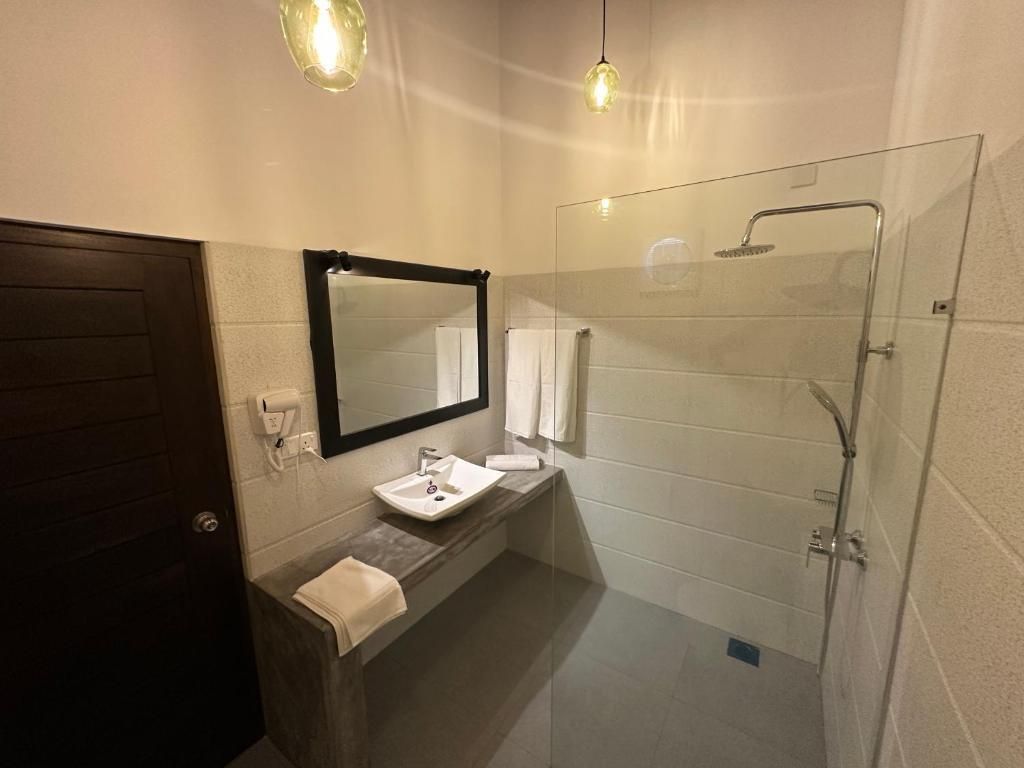 JAYAA BEACH (THALPE) - 8