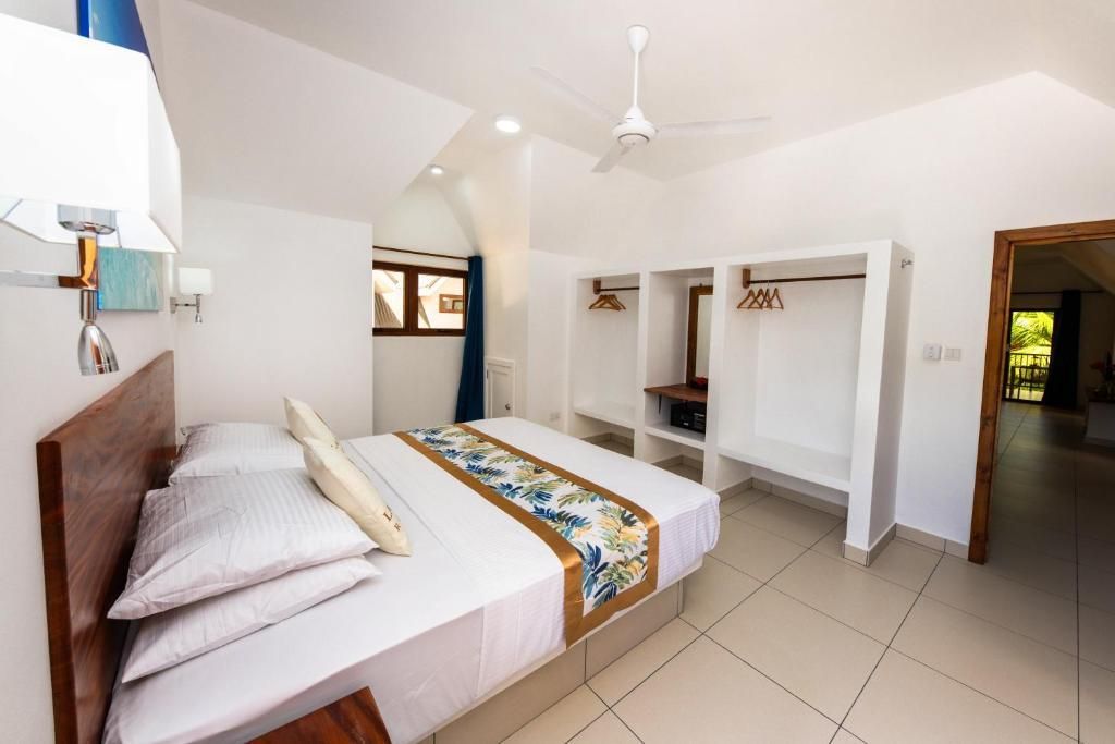 LAZIO BEACH RESIDENCE (only adults 18+) - 12