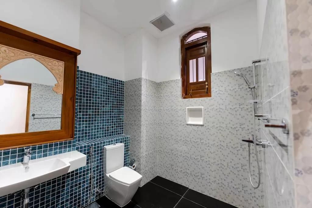 OCEAN GATEWAY DICKWELLA - 7