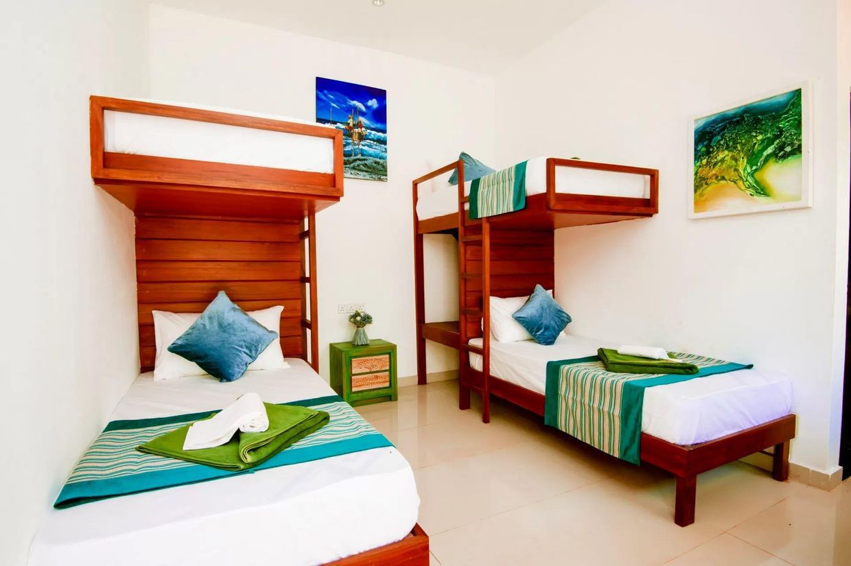 OCEAN GATEWAY DICKWELLA - 9