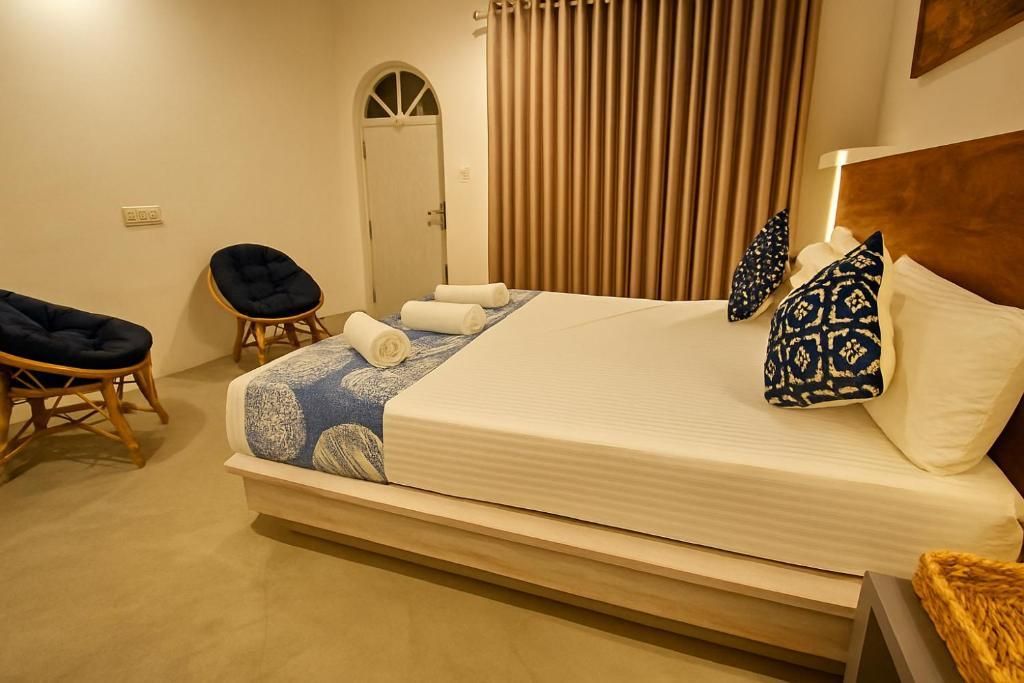 SOLARA BEACH HOUSE (HIRIKETIYA) - 8