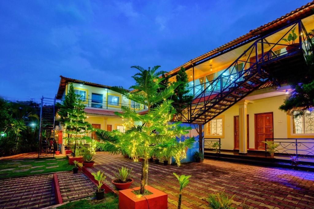 MAYA RESORT GUESTHOUSE - 3