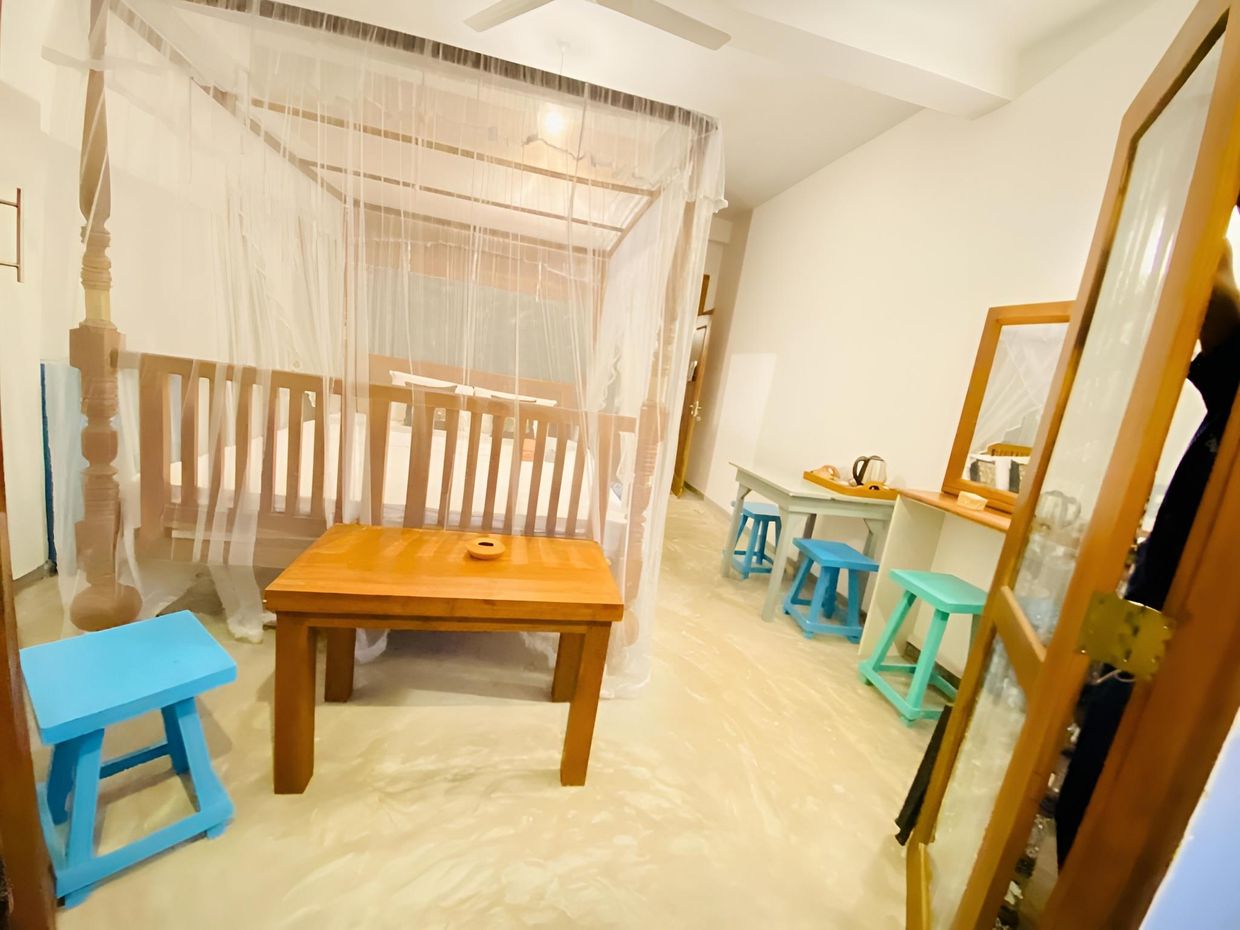 THE LAVENDER HOUSE - 5