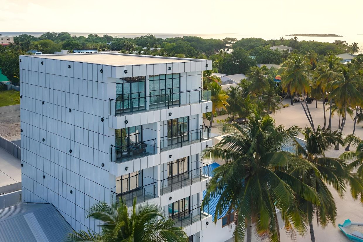 WINGS BY HAWKS HOTELS - 1