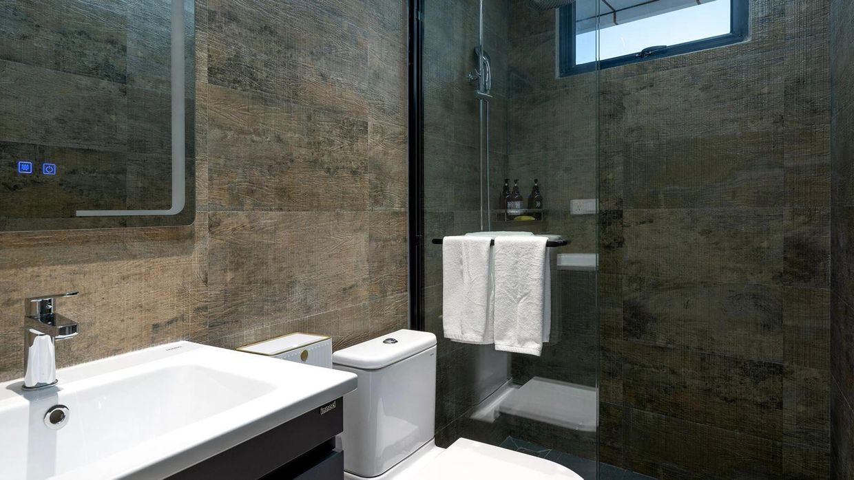 WINGS BY HAWKS HOTELS - 5