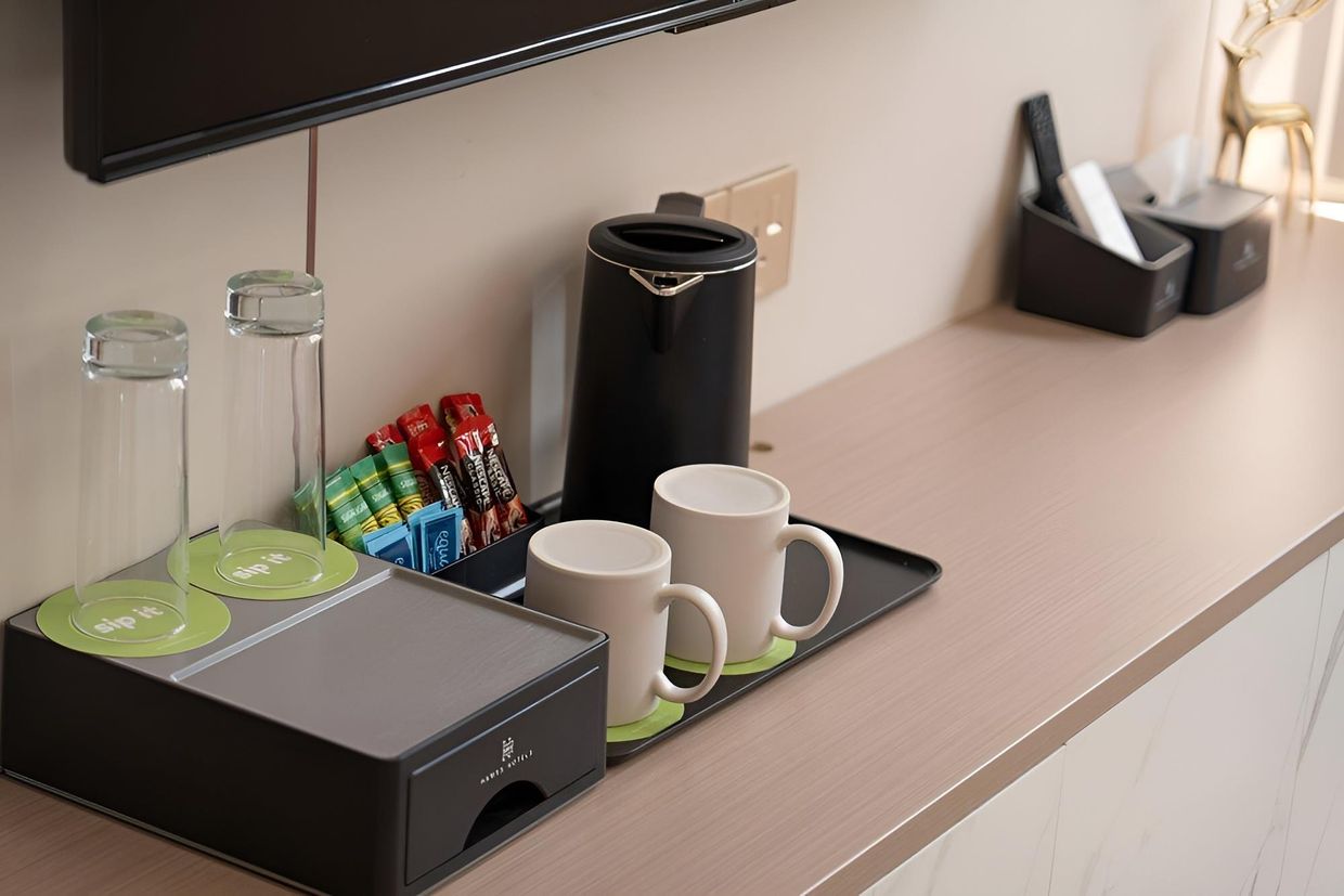 WINGS BY HAWKS HOTELS - 9