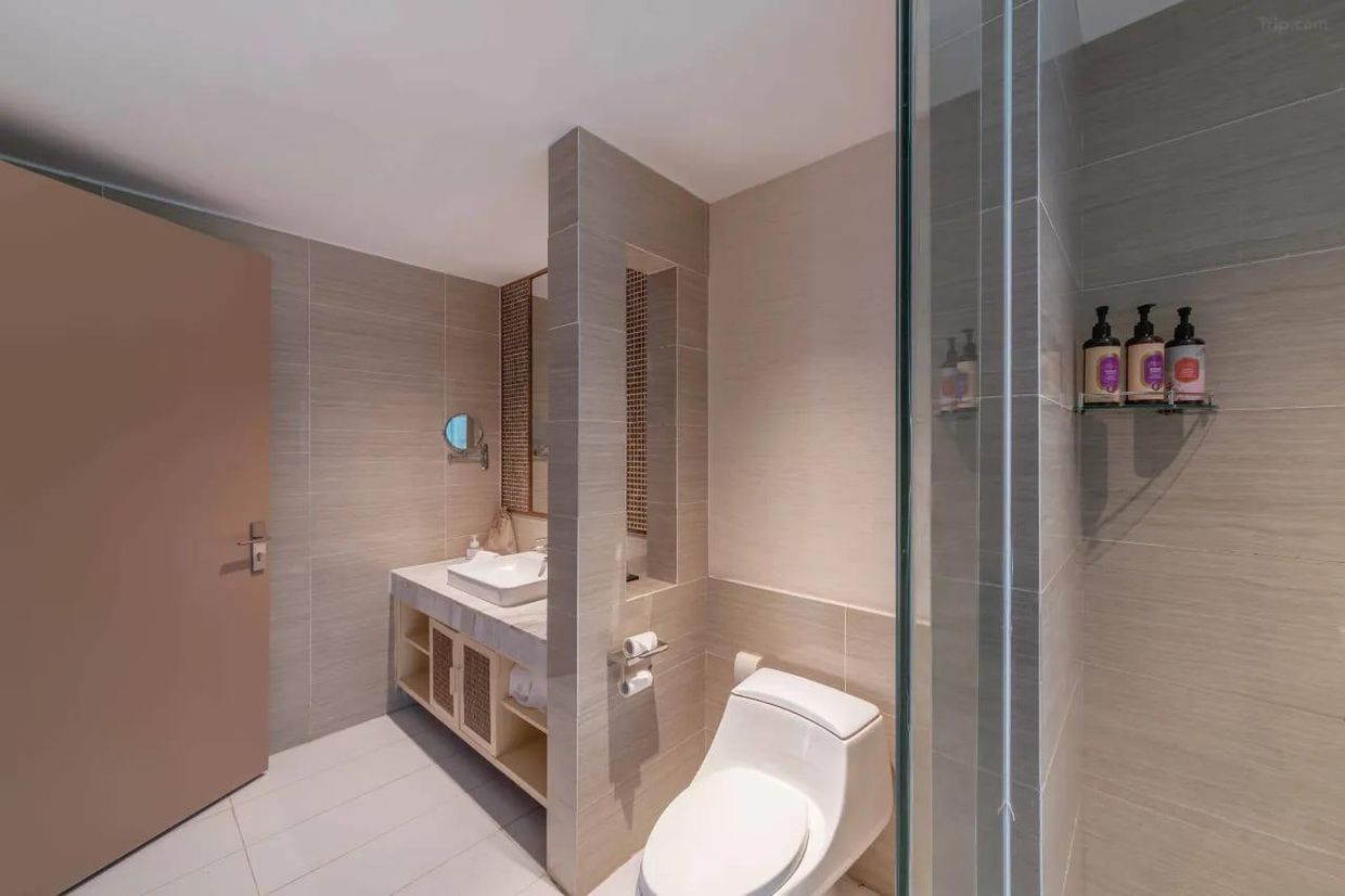 XINJIANG PLAZA HOLIDAY HOTEL - 23