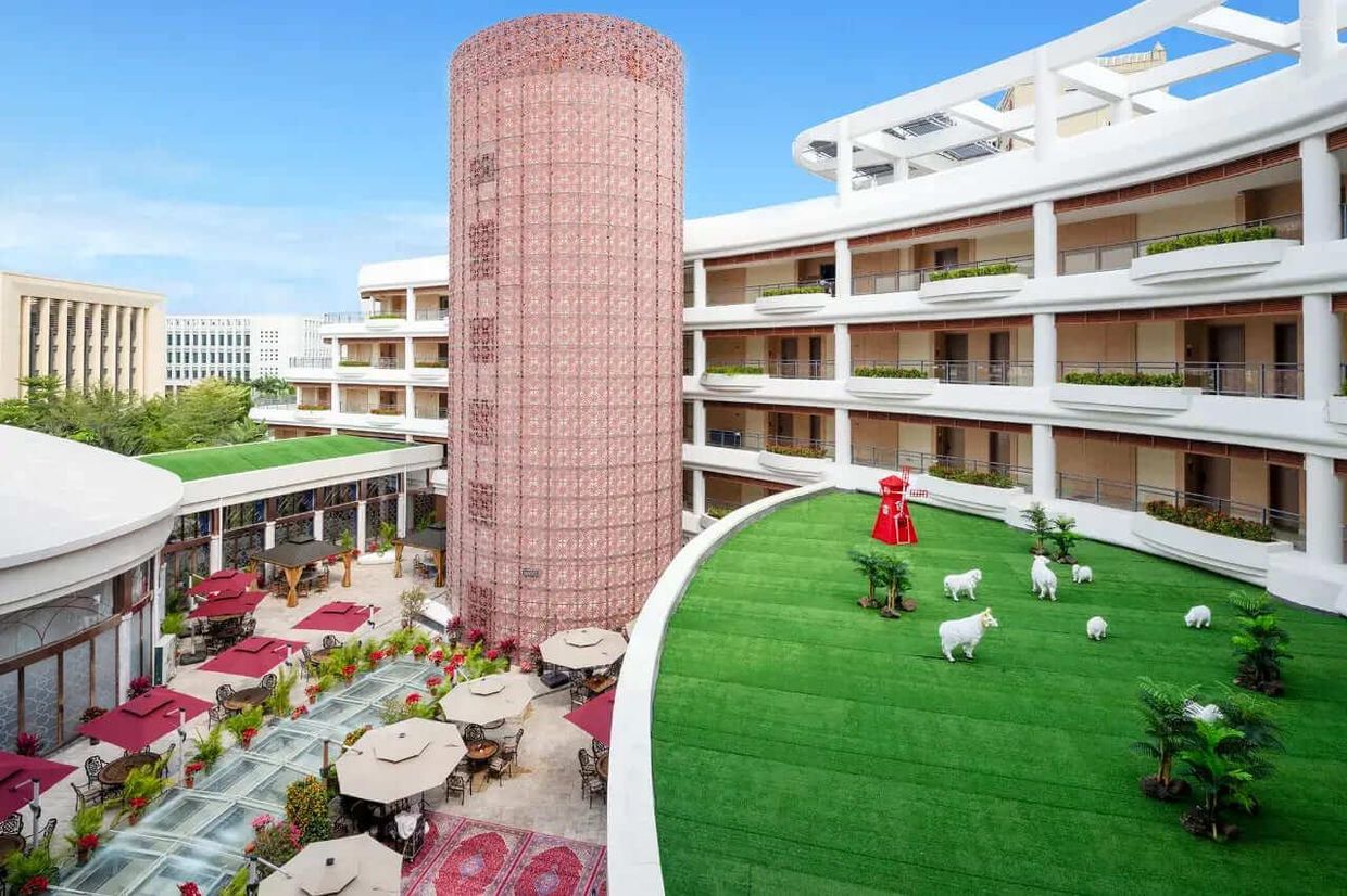 XINJIANG PLAZA HOLIDAY HOTEL - 50