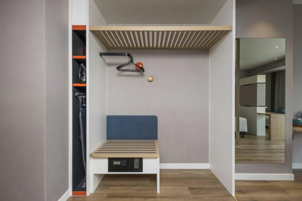 HOLIDAY INN EXPRESS CHONGQING CAIYUN LAKE  - 11