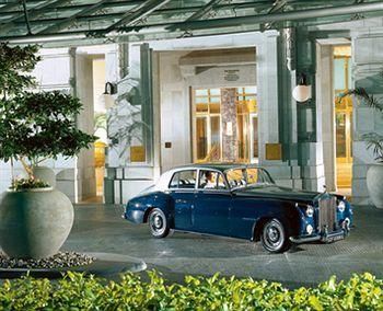 THE FULLERTON HOTEL - 22