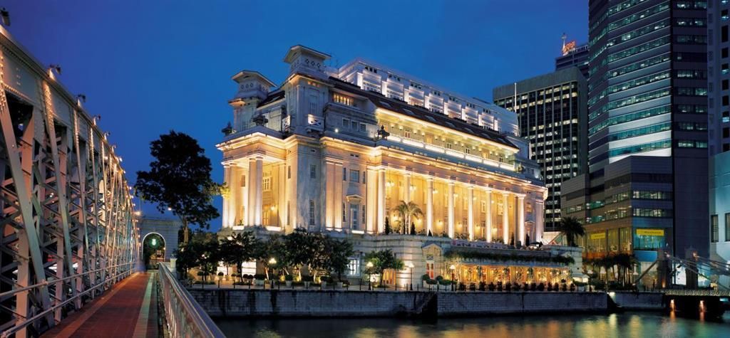 THE FULLERTON HOTEL - 4