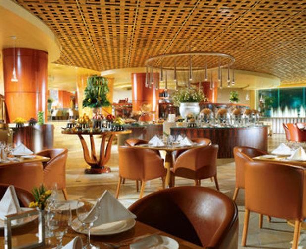 THE FULLERTON HOTEL - 9