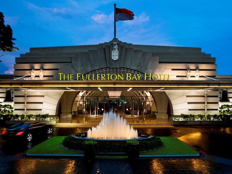 FULLERTON BAY HOTEL - 1
